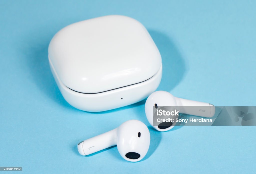 earbuds